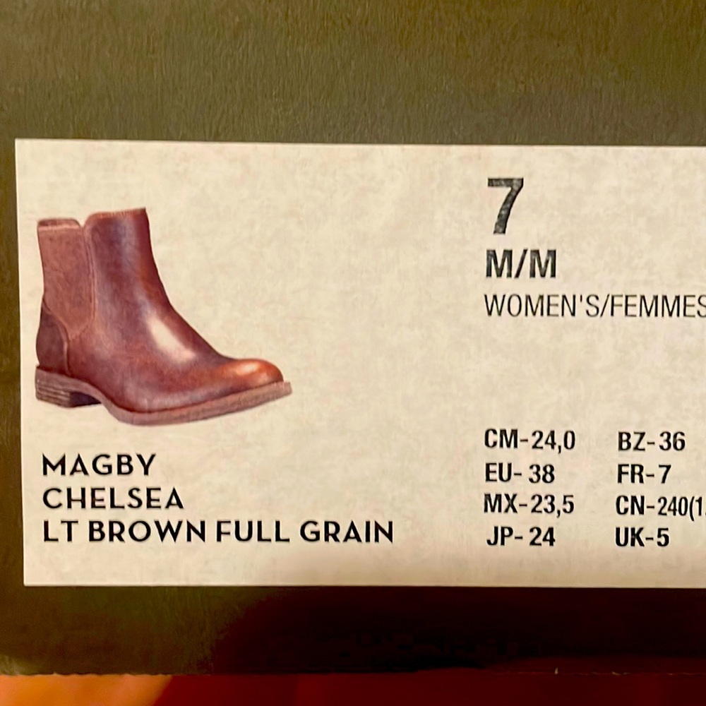 Timberland Short Bootie Light Brown  NIB